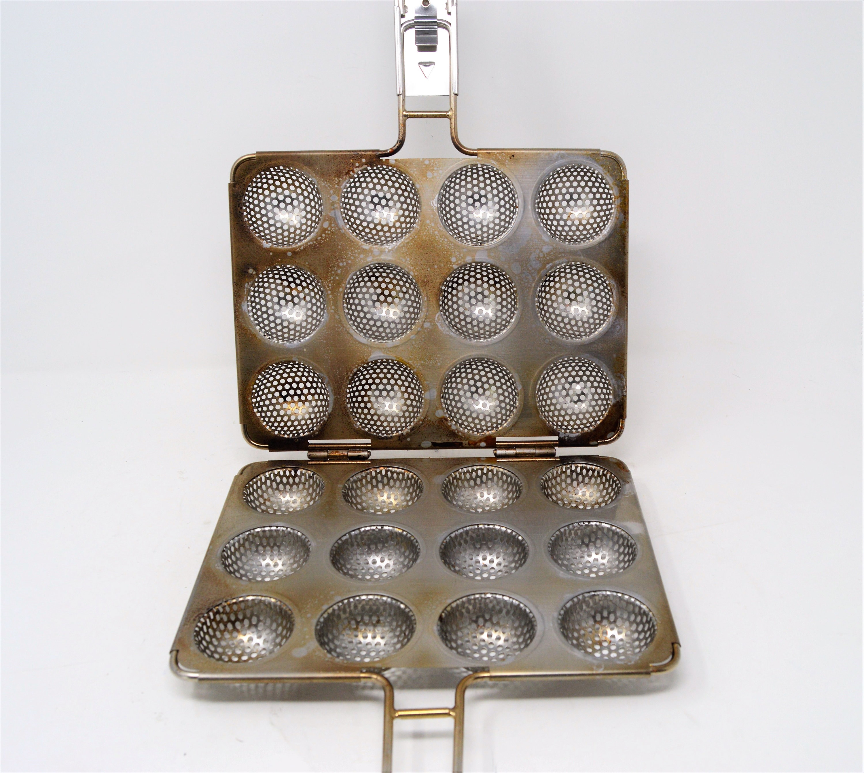 Williams Sonoma Meatball BBQ Barbecue Grill Basket Makes 12 Stainless