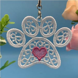 FSL Heart Paw, Paws of Love, Furry Friend's Mark - Free Standing Lace Machine Embroidery Designs Instant Download 4x4 hoop SCA0500-009