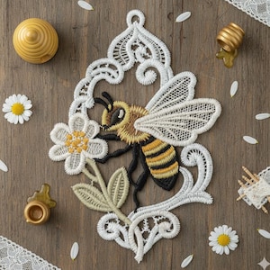 FSL ビーブロッサム、フローラルバズ - フリースタンディングレースマシン刺繍デザイン 即時ダウンロード 4x4フープ SCA0257-002