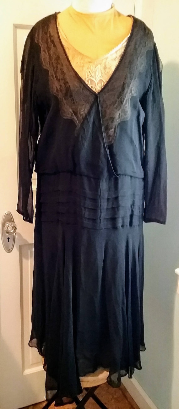 1920s 20s Flapper silk chiffon and lace dress