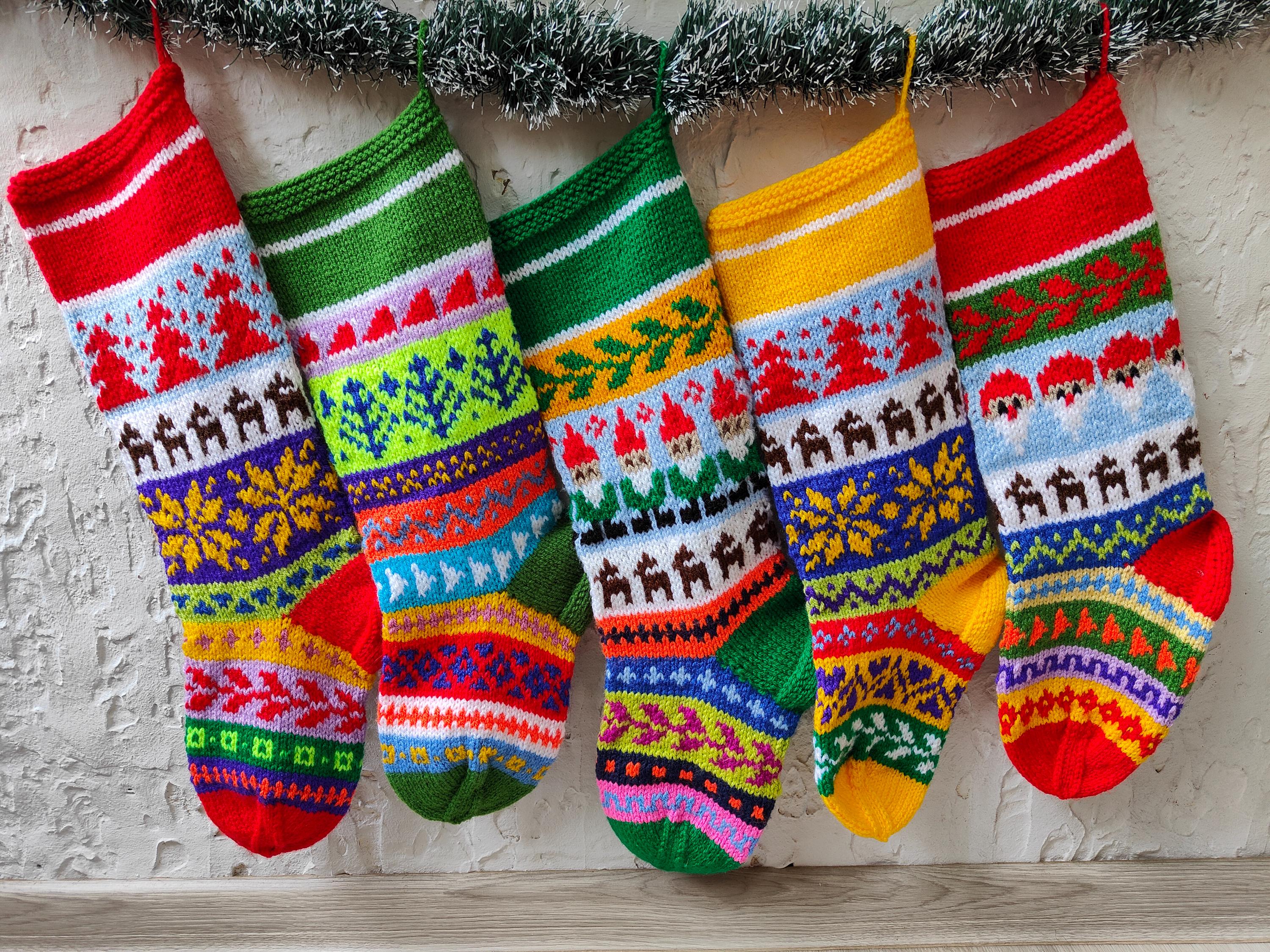 Christmas Stockings Pattern in PDF Format. Customizable Knitting ...