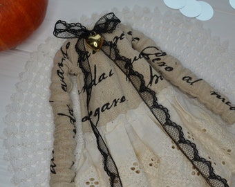 Blythe doll dress, Clothes for blythe, boho blythe dress, Vintage  blythe dress, Outfit for blythe doll  tea stained