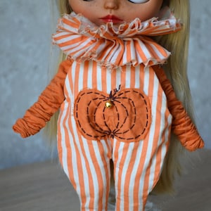 Pullip clothes, Blythe doll clothes, Blythe outfit, Blythe doll jumpsuit with pumpkin, Outfit for Blythe doll, blythe overall