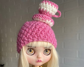 Blythe clothes, Funny hat for Blythe, blythe doll hat, Cute blythe clothes, blythe pink hat, ooak blythe hat, Licca clothes