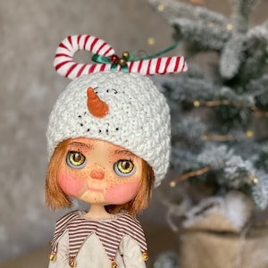 Snowman Blythe costume hat, Crochet Christmas hat for Blythe doll,  blythe winter hat, outfit blythe ,Blythe clothes, accessory for blythe