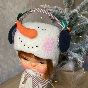 Snowman Blythe hat, Christmas hat for Blythe doll,  blythe winter hat, outfit blythe ,Blythe clothes, funny blythe hat