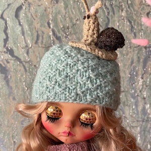 Hat for Blythe, Blythe doll clothes, ooak blythe doll  hat, blythe outfit, blythe winter hat, Licca clothes, Qbaby  doll hat