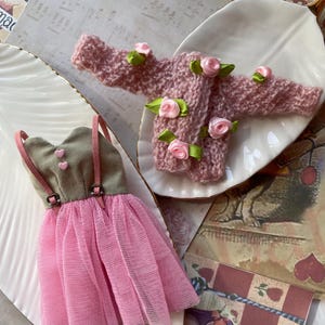 Blythe doll clothes, pink blythe costume, blythe doll  dress  and sweater, blythe custom doll outfit dress, doll clothing  accessories