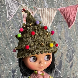 Hat for Blythe Doll, Christmas tree hat for gbaby, Christmas hat for custom blythe ,Blythe clothes, accessory for blythe, blythe outfits