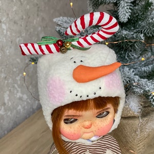 Snowman Blythe hat, Christmas hat for Blythe doll,  blythe winter hat, outfit blythe ,Blythe clothes, funny blythe hat