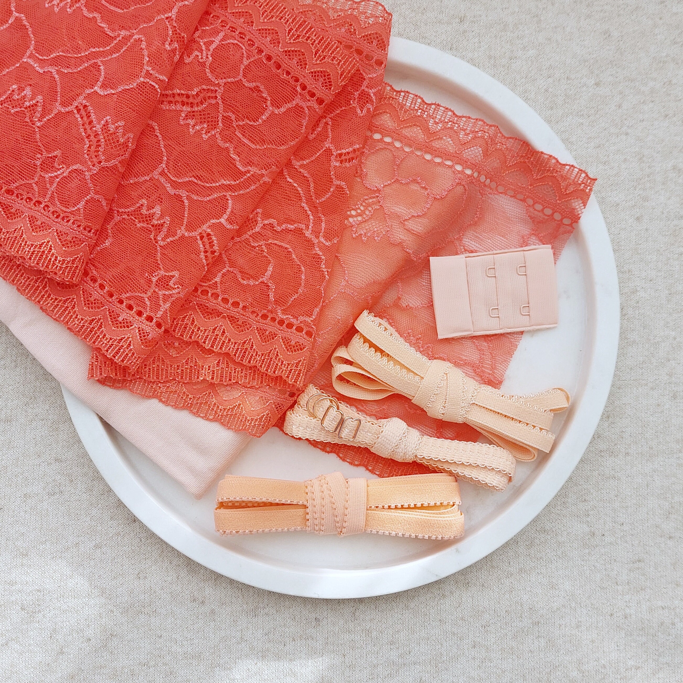 SPANISH PDF Digital Sewing Pattern, MIA Panties Lingerie Sewing Pattern