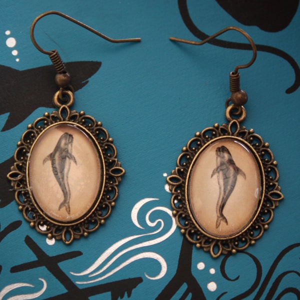 WHALES earrings bronze cabochons oval 13x18mm nautical whales BOCB031