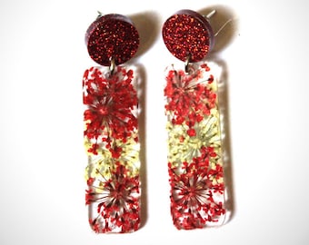 REAL FLOWERS earrings terrarium fleas stud transparent resin and dried plants pressed red white and glitter BORE072