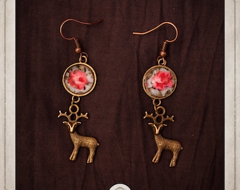 CERFS boucles d'oreilles cerf cabochons bronze tissu japonais fleurs roses sur fond bleu incrusté sous verre + breloques cerfs BOT001