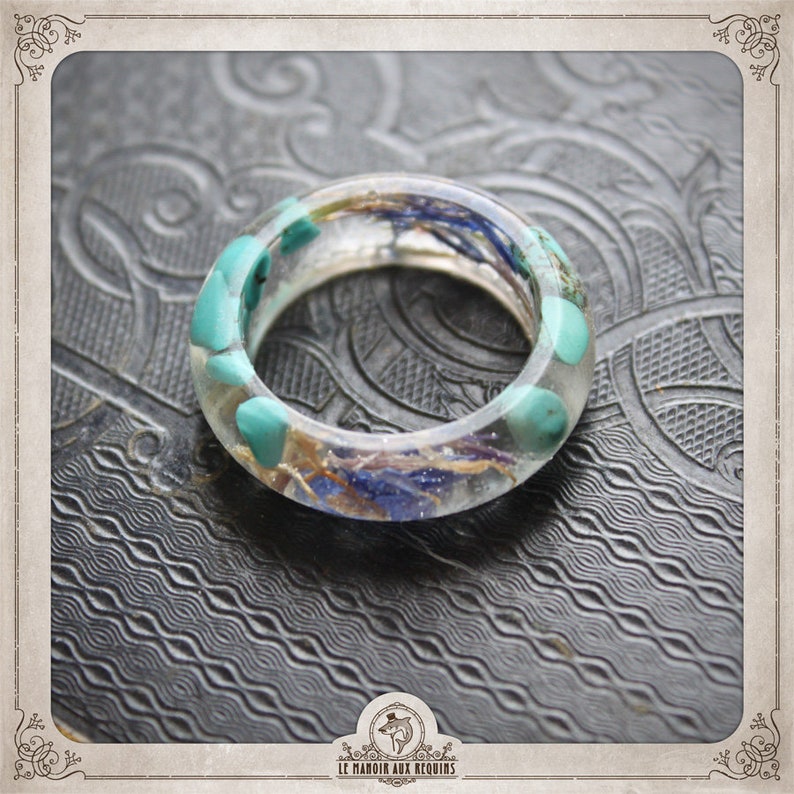 TERRARIUM botanical ring resin flowers petals blue violet dried stones turquoise plants pressed botanical Lavender Moss BGRE022