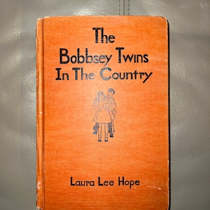 The Bobbsey Twins in the Country by Laura Lee Hope (Copyright 1950)