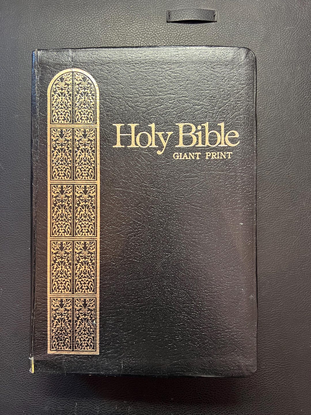 Holy Bible - King James Version - Giant Print - Red Letter Edition ...