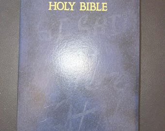 Cobalt Blue Nelson Holy Bible 1982 New King James Version Words of ...