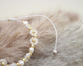 Bracciale/cavigliera in oro semitrasparente con perle d'acqua dolce a forma di margherita - HannischJewelry