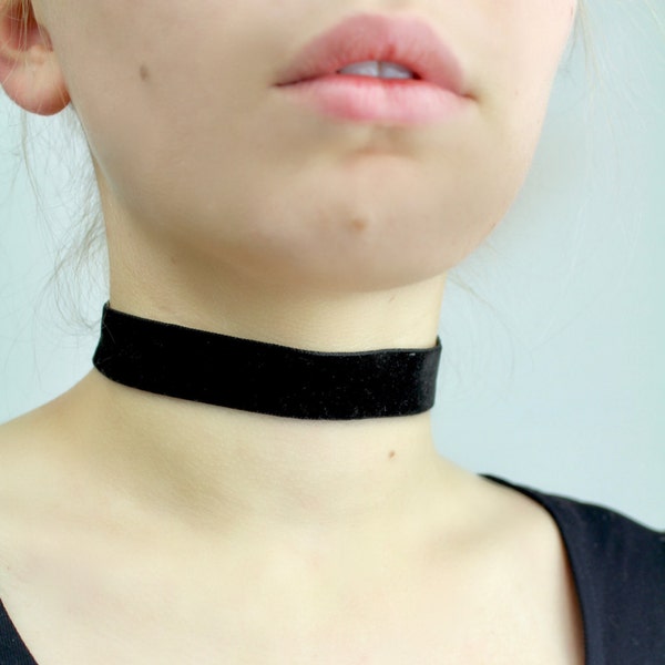 Verstellbarer Samt Schwarz Medium Choker - HannischJewelry