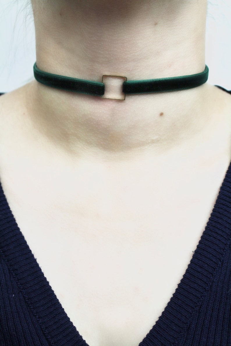 Velvet Green Square Choker TinyLittlePiecesShop