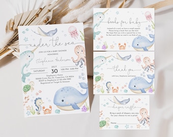 Könnte beinhalten: Einladung zu einer Babyparty zum Thema "Unter dem Meer" mit Aquarell-Illustrationen von einem Narwal, einem Wal, einem Oktopus, einem Seepferdchen und einer Schildkröte. Die Einladung enthält Datum, Uhrzeit und Ort der Veranstaltung. Außerdem wird die Gäste gebeten, ein Buch für das Baby mitzubringen.