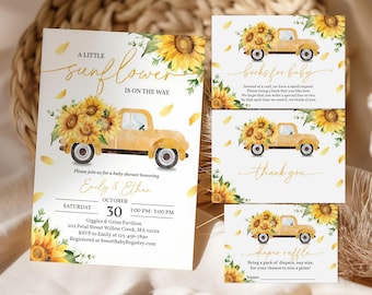 Puede incluir: Una invitación de baby shower blanca con un camión amarillo que lleva girasoles. La invitación dice "A Little Sunflower is on the Way" e incluye los nombres Emily & Ethan, la fecha 30 de octubre y la hora de 1:00 PM a 3:00 PM. También hay tres tarjetas más pequeñas con el texto "Books for Baby", "Thank You" y "Diaper Raffle".