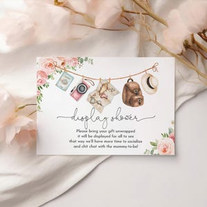 Tarjeta de presentación para baby shower con temática de aventura, tarjeta de presentación editable para baby shower, mapa del mundo para lavandería, niña con flores rosas, imprimible, Bab269