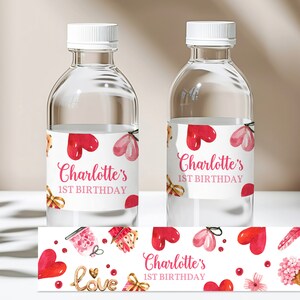 Étiquette de bouteille d'eau d'anniversaire pour la Saint-Valentin Cadeau d'anniversaire Étiquette de bouteille d'eau coeur Télécharger MODIFIABLE Bir59
