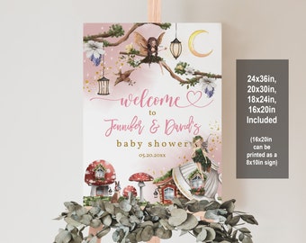 Pode incluir: Um sinal de boas-vindas para um chá de bebê rosa e dourado com um tema de fada e cogumelo. O sinal diz "Bem-vindos ao Jennifer & David's Baby Shower 05.20.20XX".