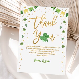 Bewerkbare St. Patrick's Day verjaardag bedankkaart St. Patrick's Day bedankje Shamrock Clover Lucky One goud groen 1e afdrukbare SpI3