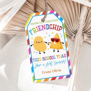 Etiquetas para bolsas de papas fritas con forma de amigo Etiqueta para el último día de clases Etiqueta para obsequios en el aula Etiqueta para regalo de fin de año escolar Etiqueta para regalo de maestro Verano Editable Imprimible Descargar Est33