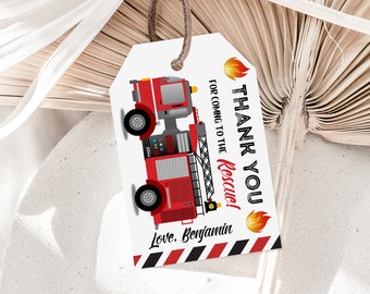 Etiquetas para recuerdos de cumpleaños: Diseño de camión de bomberos - Editable e imprimible Bir71