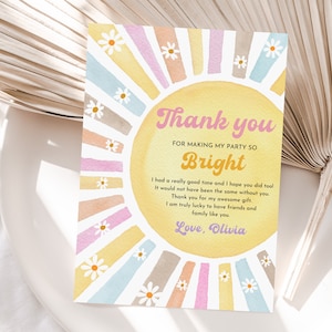 Modelo de cartão de agradecimento Sun Young Wild And Three cartão de agradecimento Boho Sunshine Daisy Obrigado Rainbow Sunshine Imprimível Editável Bir351