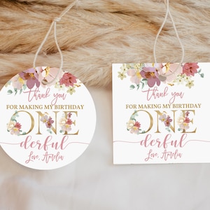Rosa Lila Blumen Gunst Tags Kleine Fräulein Onederful Geburtstag Danke Label Aufkleber Runde Quadrat Tag Bearbeitbare Druckbare Download Bir346