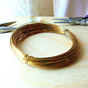 Brass Wire 0.375mm (27 AWG) round uncoated dead soft bare brass wire for wire wrapping, wire weaving and jewellery making crafts 22 metres