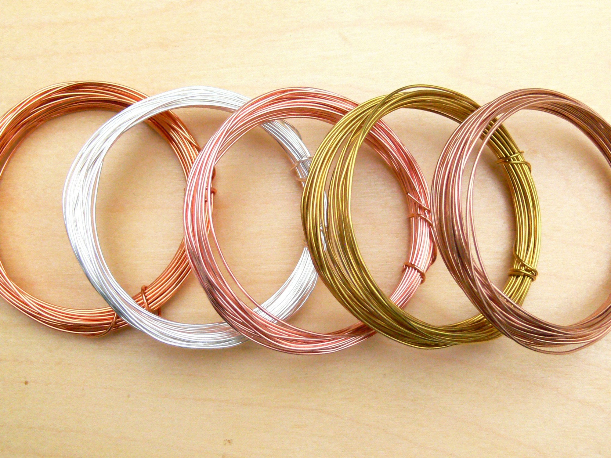18 AWG 1.0mm 4 Metres of Round Wire for Wire Wrap Jewellery Making Bare  Copper, Non-tarnish Copper, Silver Plated Copper, Bronze, Brass 
