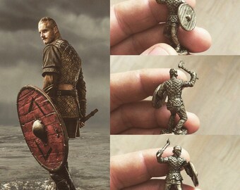 Bjorn in bronze figure vikings TV series