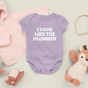 Funny Plumber Baby Shirt Plumber Baby One-piece I Look Like The Plumber Baby Shower Gift Idea Many Sizes And Colors Available zdjęcie 7