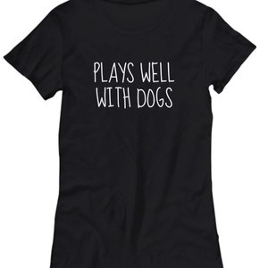 Cadeau promeneur de chien - T-shirt pour promeneur de chien - Cadeau de gardienne de chien - Convient parfaitement aux chiens - T-shirt pour femme