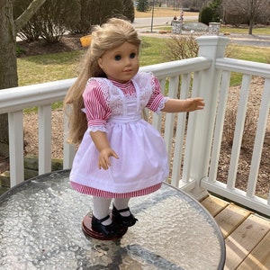 Samantha, Nellie, Am Girl und 18-Zoll-Puppen, Weihnachten oder Geburtstag rot, rosa oder blau gestreiftes Partykleid mit Spitze, Trägerkleid mit Spitze