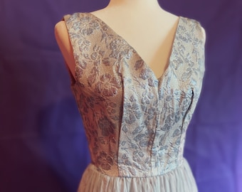 Vintage "Pucker Elegance" Midcentury 1950's Prom Formal Dress