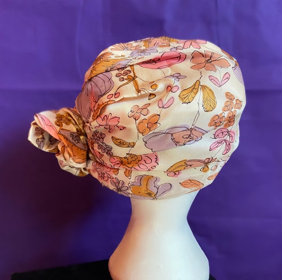 Vintage 80's Does 20's Floral Hat with Bow - image 4