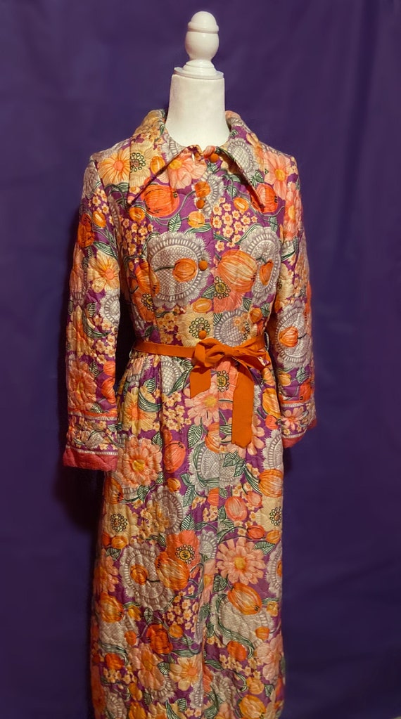 Vintage 60s/70s Autumn Floral Housecoat