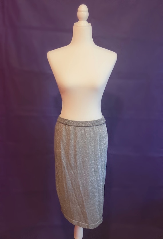Vintage Silver Metallic Knee-Length Skirt
