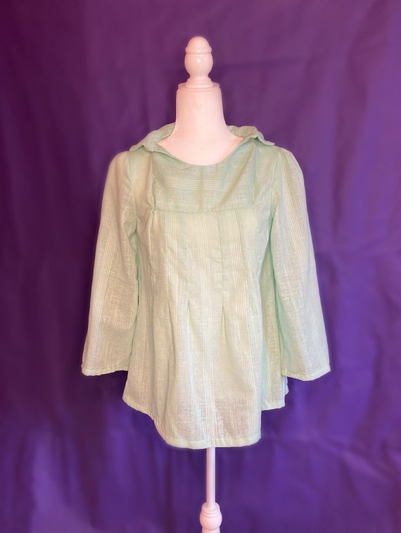Vintage 70s Pale Green Collared Linen Tunic Blouse
