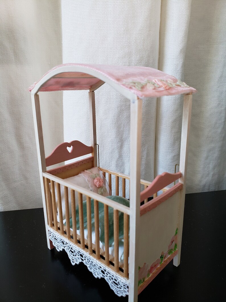 dollhouse crib