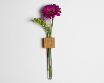 Fridge magnet as a flower vase made of wood | Spring or Easter decoration