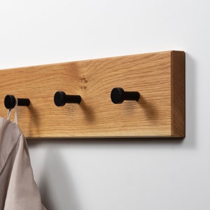 Garderobe aus Holz Hakenleiste Garderobenleiste Wandgarderobe Wandhaken Garderobenhaken Handtuchhalter Eiche Haken schwarz