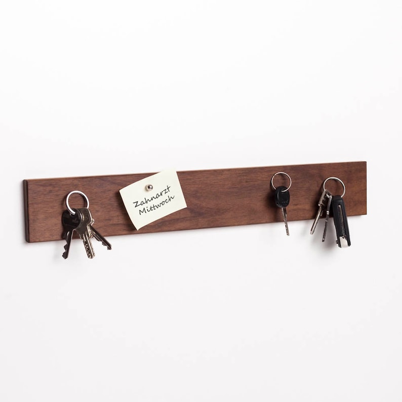 Magnetic Key Board 45 cm//key hook//different variants//room for 5 keys//key board for the whole family // key holder Nuss